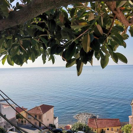 Appartamento Nel Borgo Con Splendida Vista Sul Mare แชร์โว ภายนอก รูปภาพ