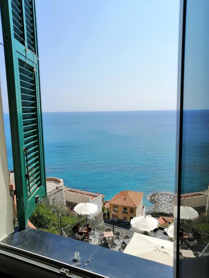 Appartamento Nel Borgo Con Splendida Vista Sul Mare แชร์โว ภายนอก รูปภาพ